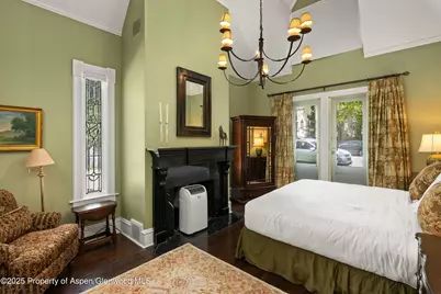 200 W Hopkins Avenue, Aspen, CO 81611 - Photo 13