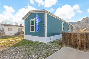 128 Horizon Cir, Parachute, CO 81635 - Photo 3