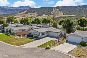 26 Baker Hill Pl, Parachute, CO 81635 - Photo 5