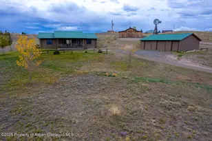 545 Knoll Ave, Craig, CO 81625 - Photo 3