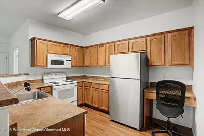 326 River View Drive #101, New Castle, CO 81647 - Photo 7