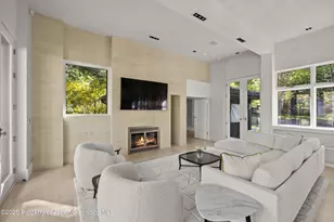 1220 Red Butte Dr, Aspen, CO 81611 - Photo 9