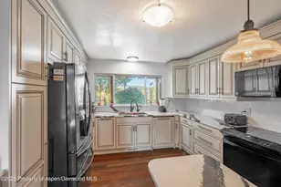 4784 Co Rd 312, New Castle, CO 81647 - Photo 9