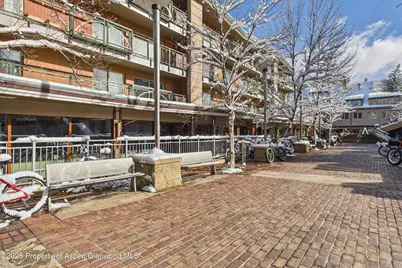 555 E Durant Avenue #4e, Aspen, CO 81611 - Photo 15