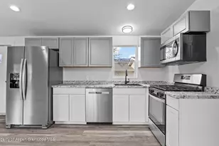 227 E Tamarack Cir, Parachute, CO 81635 - Photo 7