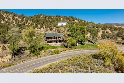 3211 County Road 237, Silt, CO 81652 - Photo 3