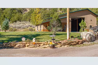 3211 County Road 237, Silt, CO 81652 - Photo 7