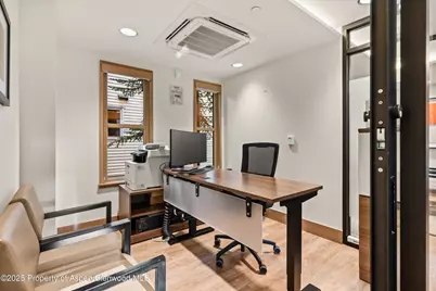 122 W Main Street, Aspen, CO 81611 - Photo 41