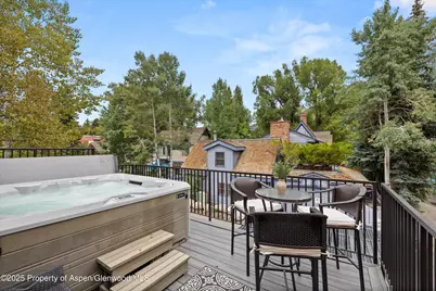 122 W Main Street, Aspen, CO 81611 - Photo 15