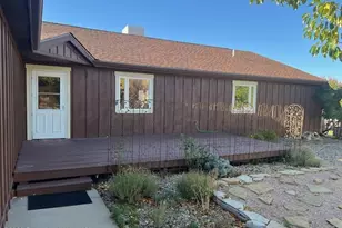 211 28th Ct, Rifle, CO 81650 - Photo 3