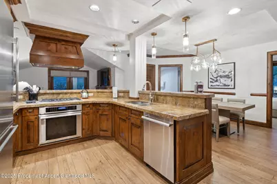 415 E Dean St, Unit 46, Week 34, Aspen, CO 81611 - Photo 3