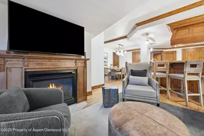 415 E Dean St, Unit 46, Week 34, Aspen, CO 81611 - Photo 7