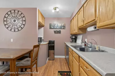 305 Elm Avenue, Rifle, CO 81650 - Photo 5