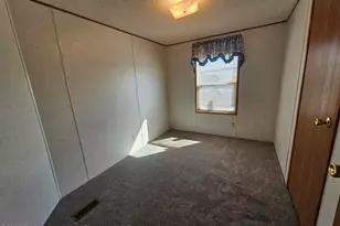 200 W 20th St, Rifle, CO 81650 - Photo 17