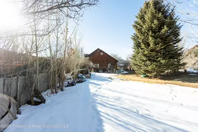 938 County Rd 106, Carbondale, CO 81623 - Photo 19