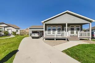 68 Salmon Loop Loop, Gypsum, CO 81637 - Photo 3