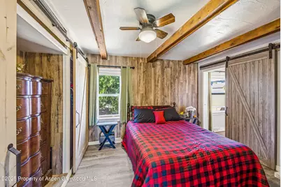1037 N 1st Street, Montrose, CO 81401 - Photo 15