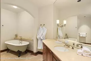 388 Exhibition Ln, Aspen, CO 81611 - Photo 35