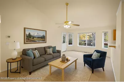 634 E First Street, New Castle, CO 81647 - Photo 5