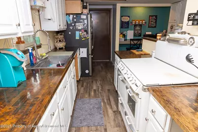 6322 County Road 7, Meeker, CO 81641 - Photo 5