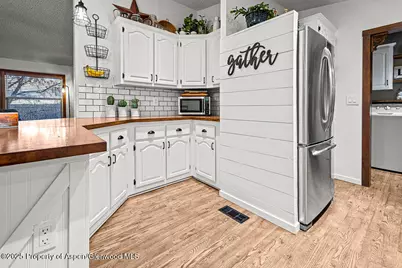 6181 Highway 394, Craig, CO 81625 - Photo 7