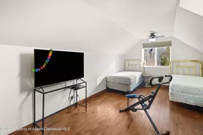 1015 Grand Avenue, Glenwood Springs, CO 81601 - Photo 13