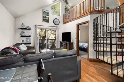 1015 Grand Avenue, Glenwood Springs, CO 81601 - Photo 7