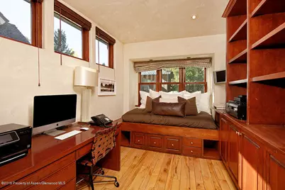 945 E Cooper Avenue, Aspen, CO 81611 - Photo 9