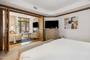 415 E Dean St #7 Weeks 31 & 32, Aspen, CO 81611 - Photo 11