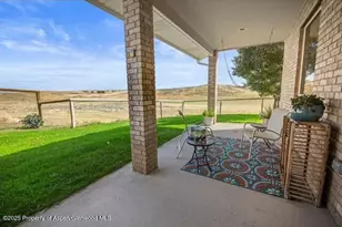 1040 Pronghorn Rd, Craig, CO 81625 - Photo 5