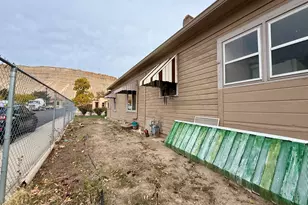 241 W 4th St St, Palisade, CO 81526 - Photo 29