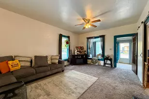 241 W 4th St St, Palisade, CO 81526 - Photo 9