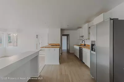 253 Surrey Street, Carbondale, CO 81623 - Photo 7