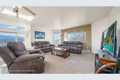 949 Edelweiss, Rifle, CO 81650 - Photo 7