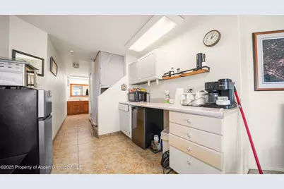 949 Edelweiss, Rifle, CO 81650 - Photo 25