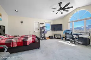 949 Edelweiss, Rifle, CO 81650 - Photo 15