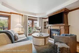 415 E Dean St Unit 38 Week 33, Aspen, CO 81611 - Photo 3