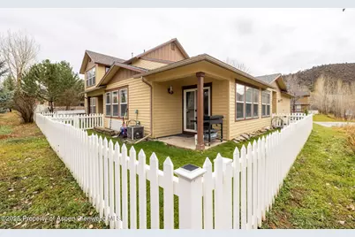 390 Maroon Court, New Castle, CO 81647 - Photo 3