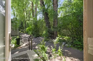 814 W Bleeker St, Aspen, CO 81611 - Photo 17