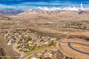 27 Snowberry Pl, Parachute, CO 81635 - Photo 17