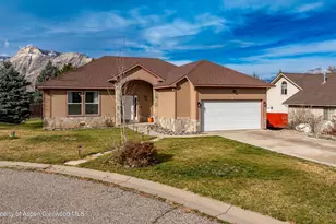 27 Snowberry Pl, Parachute, CO 81635 - Photo 3