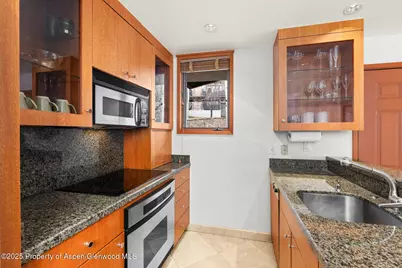 135 Carriage Way #Unit 26, Snowmass Village, CO 81615 - Photo 9