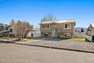 864 Hill St, Meeker, CO 81641 - Photo 21