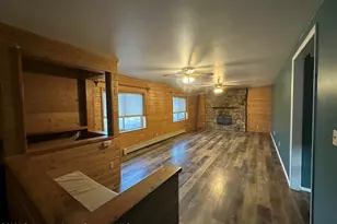 695 Highland Dr, Craig, CO 81625 - Photo 5