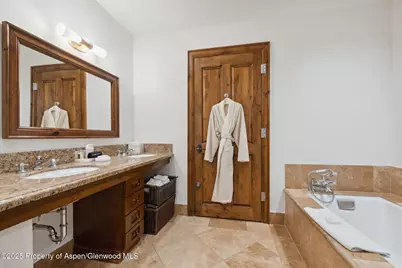 415 E Dean St., Unit 2, Week 31, Aspen, CO 81611 - Photo 25