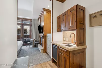 415 E Dean St., Unit 3 Week 11, Aspen, CO 81611 - Photo 23