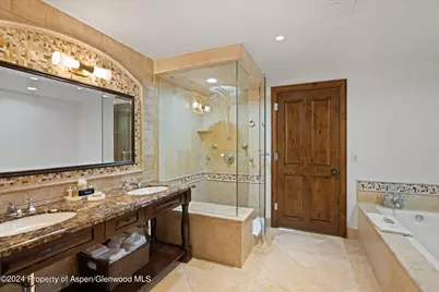 415 E Dean St., Unit 15, Week 5, Aspen, CO 81611 - Photo 11