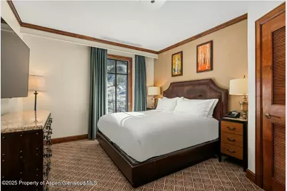 0075 Prospector Road #8303-4, Aspen, CO 81611 - Photo 9