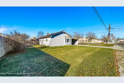 241 S Sycamore Street, Fruita, CO 81521 - Photo 3