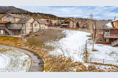 22 Antler Loop, New Castle, CO 81647 - Photo 3